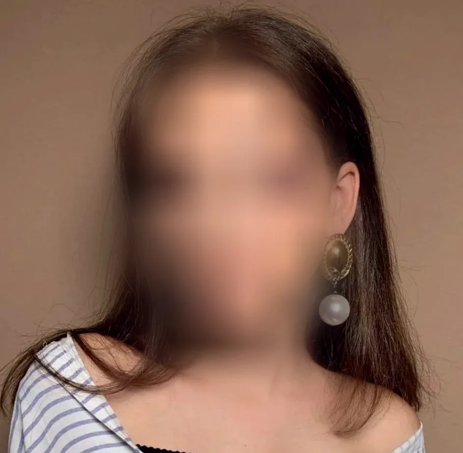 Anisa, 21 anni